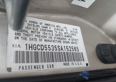 1995 Honda Accord Lx/Ex from USA, damaged, VIN 1HGCD5535SA152565